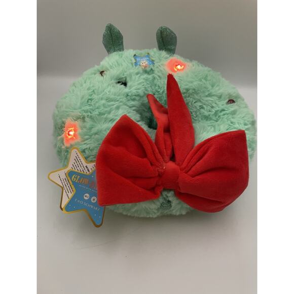 F.A.O. Schwarz 10" Glow Brights Plush LED with Sound/Music Wreath New With Tags - Picture 8 of 9